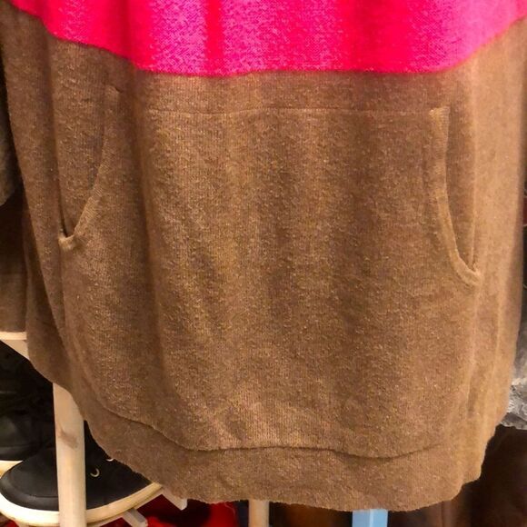 Banana Republic Drawstring Neck Sweater size Large - Picture 3 of 6